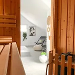 Happy Place Mit Moselpanoramablick, Dachterrasse Und Sauna * Zell