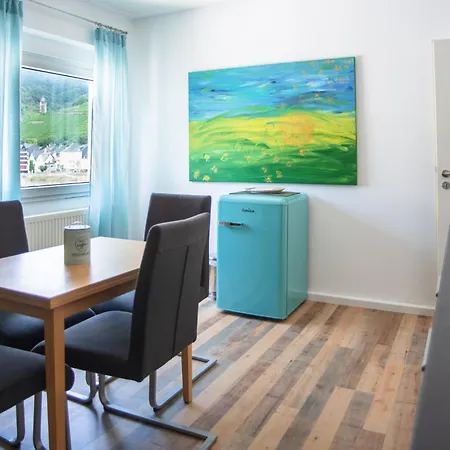 Happy Place Mit Moselpanoramablick, Dachterrasse Und Sauna